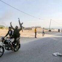 מחבלי חמאס עוברים את מעבר ארז בדרך לעוטף עזה. | עטיה מוחמד, פלאש 90