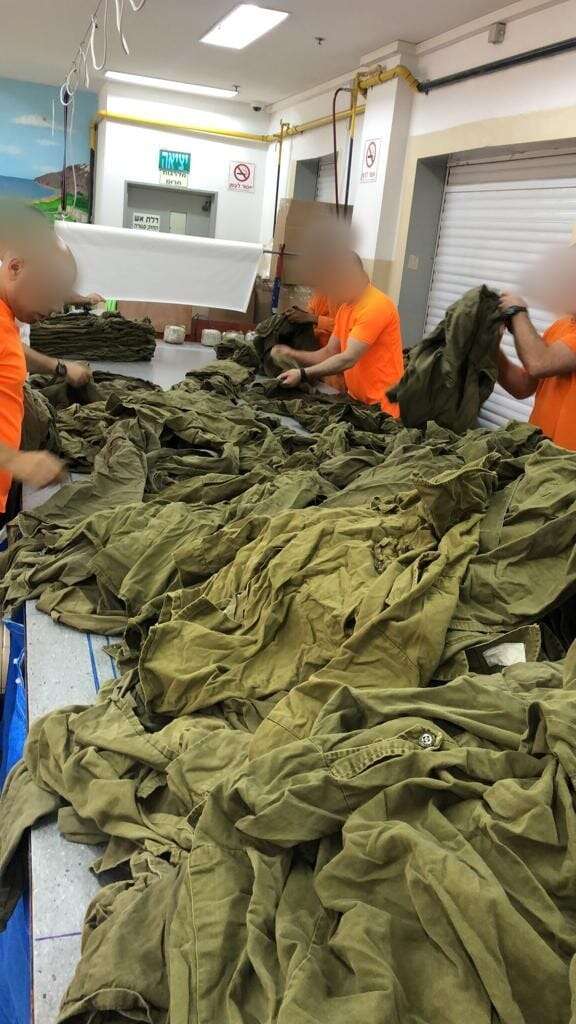 מדים וציוד צבאי המיוצרים בבתי הכלא. | דוברות שב"ס מדים וציוד צבאי המיוצרים בבתי הכלא. | דוברות שב"ס