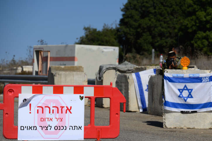 מחסום בישובים הסמוכים לגבול הצפון. | אייל מרגולין, פלאש 90