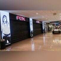 סניף של פוקס, בקניון דיזינגוף סנטר בתל אביב. | אבשלום ששוני, פלאש 90 סניף של פוקס, בקניון דיזינגוף סנטר בתל אביב. | אבשלום ששוני, פלאש 90