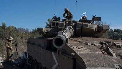 כוחות צה"ל בשטחי כינוס בגבול הצפון. | אייל מרגולין/פלאש 90