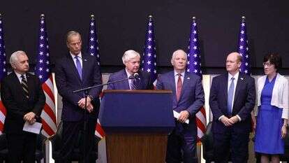 משלחת הסנאטורים בישראל. במרכז: לינדזי גרהם. | AFP