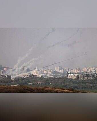שיגור רקטות מהרצועה לעבר העיר שדרות. | AFP