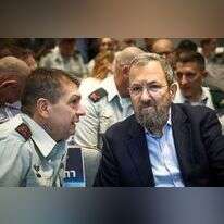 אהוד ברק וראש אמ"ן אהרון חליווה. | גדעון מרקוביץ', פלאש 90