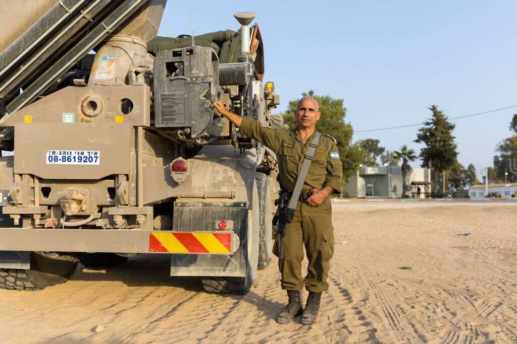 אלוף משנה במיל' גולן ואך. | לירון מולדובן