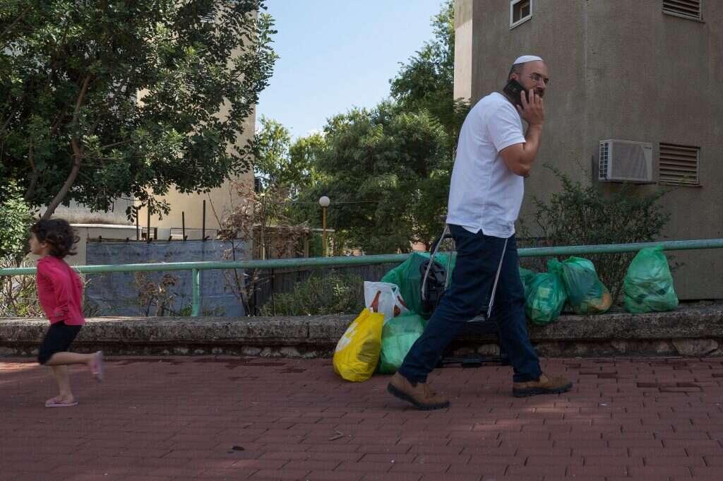 תושבי קריית שמונה עוזבים את העיר. | אייל מרגולין/פלאש90