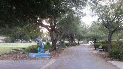 שביל בעין השלושה. | מאתר הישוב