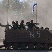 כוחות צה"ל בגבול רצועת עזה. | EPA