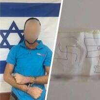 עובד שופרסל שהושעה מעבודתו לצד הציור שצייר. | דוברות המשטרה