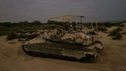 טנק של צה"ל בשטח רצועת עזה. | דו"צ