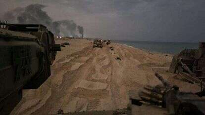כוחות צה"ל פועלים בצפון רצועת עזה. | דו"צ