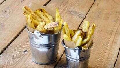 ציפס קולורבי. | שאטרסטוק ציפס קולורבי. | שאטרסטוק