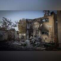 ממראות ההרס בקיבוץ בארי. | חיים גולדברג, פלאש 90