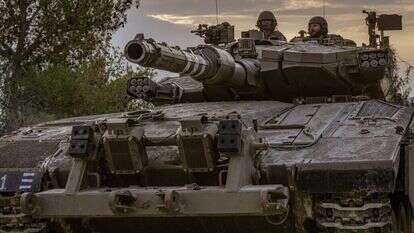 טנקים מסיירים בגבול לבנון. | אייל מרגולין - פלאש 90