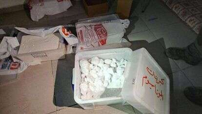 חומרים כימיים לייצור חומר נפץ שנחשפו בדירה בשועפט. | דוברות המשטרה