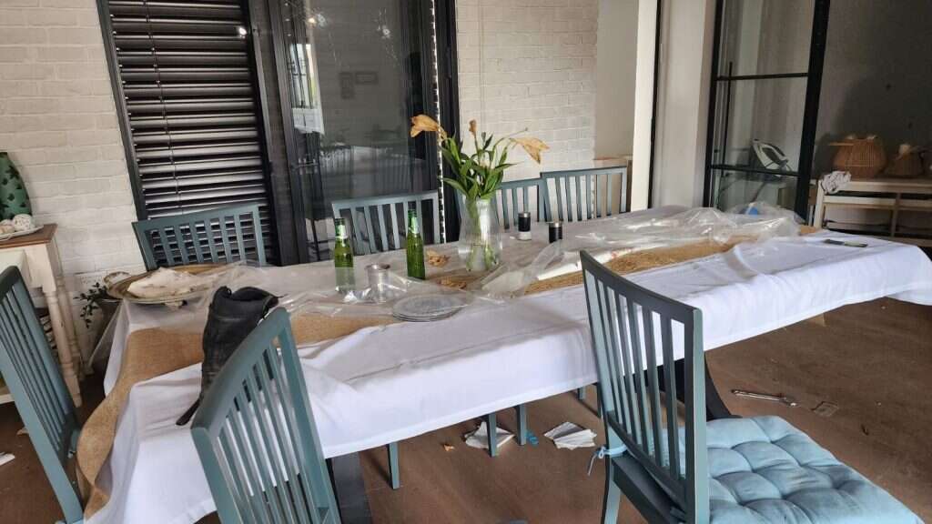 חיים שקפאו ברגע. בתי תושבים בדרום חיים שקפאו ברגע. בתי תושבים בדרום