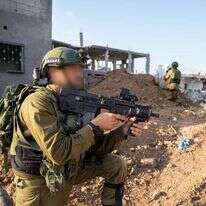 לוחמי צה"ל בפעילות בשטח רצועת עזה, בסיום השבוע הראשון לכניסה הקרקעית. | דובר צה"ל