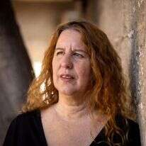 הסופרת רוני גלבפיש. | אריק סולטן