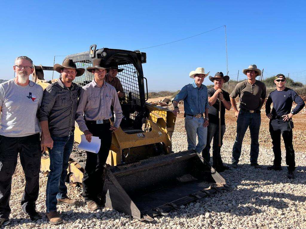 נרתמים לעזור לחקלאות הישראלית. | ארגון "היובל"