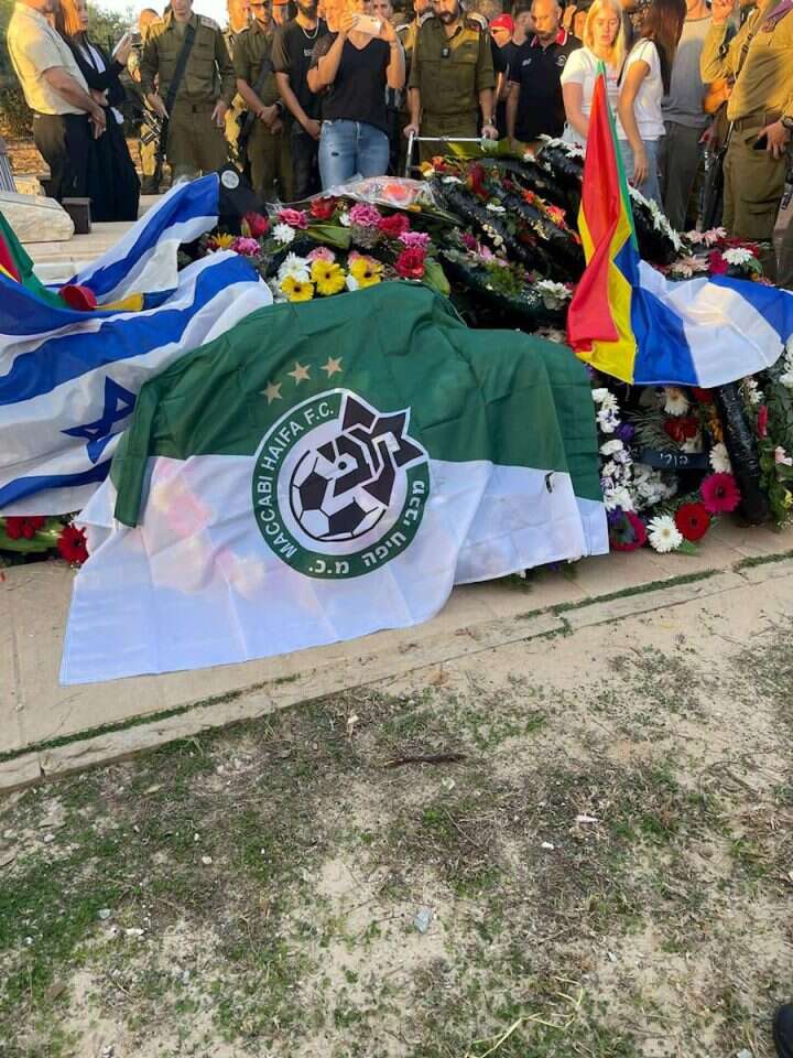 המועדון מחבק. מכבי חיפה במלחמה. | באדיבות דוברות מכבי חיפה