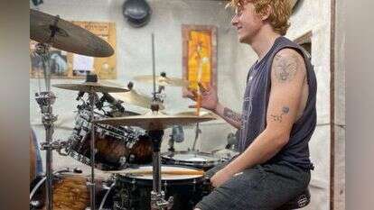 ילד סנדוויץ', מעולה עם אנשים. יותם חיים. | באדיבות המשפחה