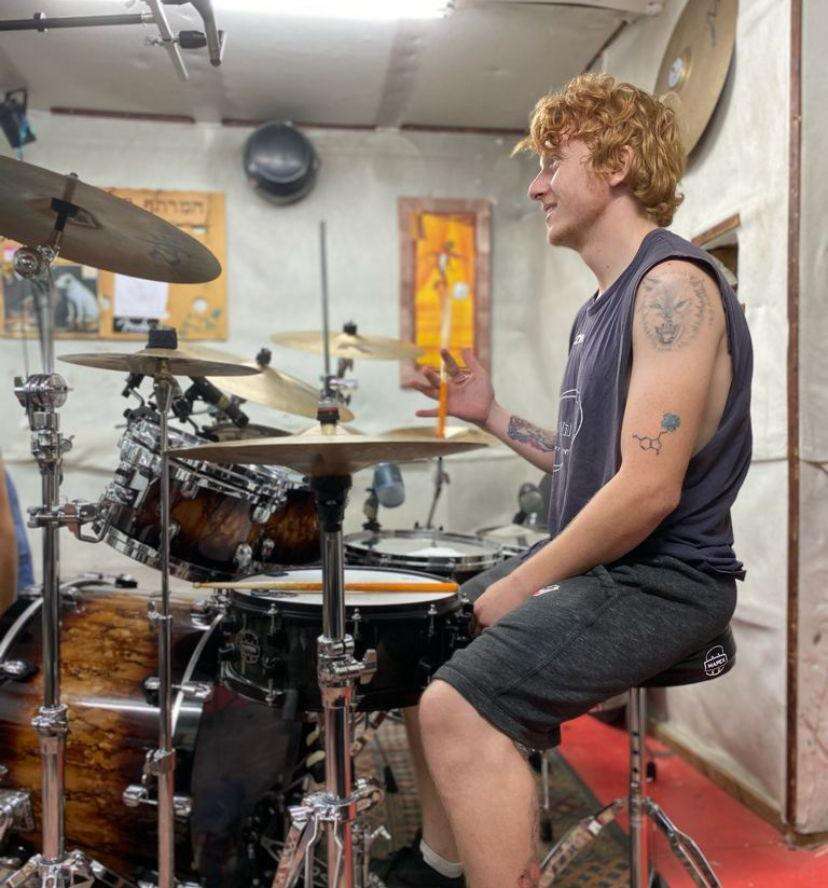 ילד סנדוויץ', מעולה עם אנשים. יותם חיים. | באדיבות המשפחה