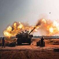 ירי תותחנים על עזה. | דניאל רז, דובר צה"ל