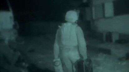 חיילי צה"ל מספקים סולר לבי"ח שיפאא בעזה. | מתוך סרטון של דובר צה"ל