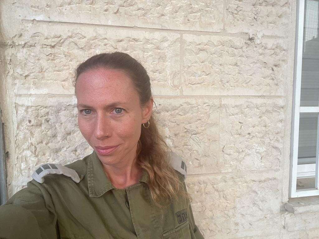 קרן סוקולוב. | - דובר צה"ל קרן סוקולוב. | - דובר צה"ל