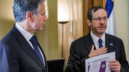 הנשיא הרצוג עם מזכיר המדינה האמריקני בוושינגטון, אתמול. | AFP