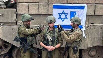 סא"ל רועי מתמנה בתוך עזה למג"ד 53. | דו"צ סא"ל רועי מתמנה בתוך עזה למג"ד 53. | דו"צ