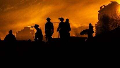 כוחות צה״ל במהלך ההשתלטות על המעגן המרכזי ברצועת עזה. | דובר צה"ל