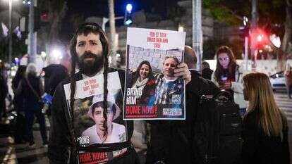 הפגנה למען החטופים בתל-אביב, אתמול. | אבשלום ששוני/פלאש90