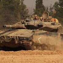 כוחות צה"ל על גבול רצועת עזה. | EPA