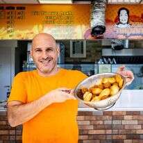 חיים ברוקס, בעל פלאפל התקווה באשדוד. | אריק סולטן