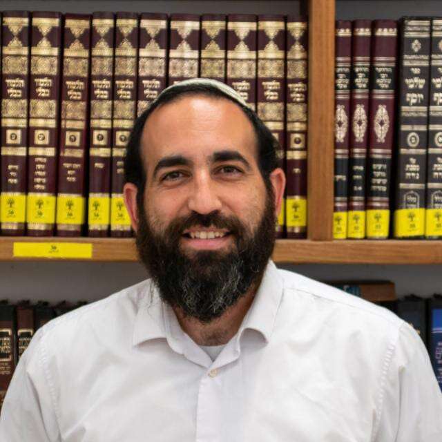 הרב שחר בוצחק. | ישיבת לב לדעת הרב שחר בוצחק. | ישיבת לב לדעת