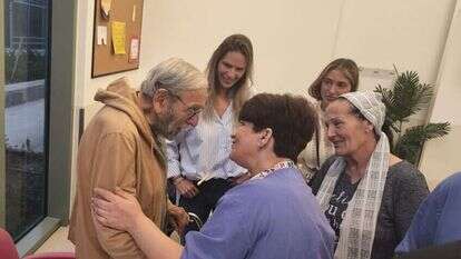 הקטור רויטמן נפרד מצוות הטיפול בעדי נגב. | עדי נגב הקטור רויטמן נפרד מצוות הטיפול בעדי נגב. | עדי נגב