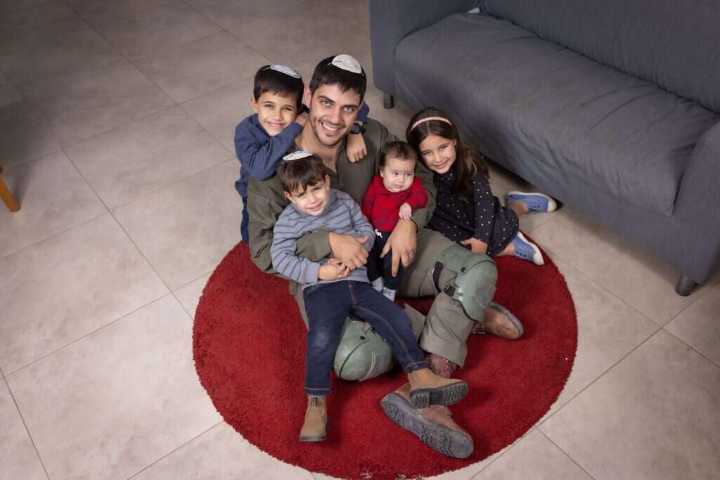 יוסי מטלון. | אריק סולטן