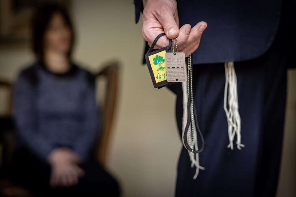 "הוא עמד על המשמר וזה ממלא לנו את הלב". הדיסקית לזכרו של דוד. | אריק סולטן