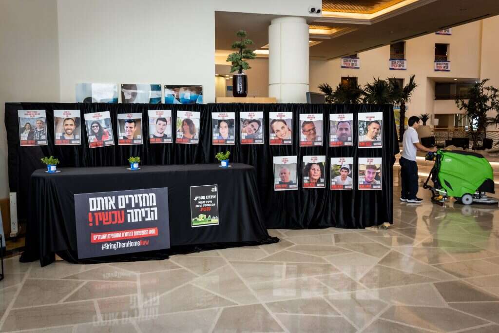 פינת הזיכרון לחברי הקיבוץ. | אריק סולטן