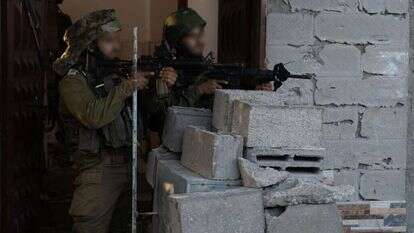 לוחמי חטיבה 551 ברצועת עזה. | דו"צ