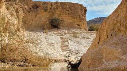 עין ירקעם לאחר שהתמלא במי שיטפונות. | ג׳מיל אטרש - רשות הטבע והגנים