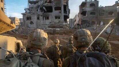 כל הבתים משמשים תשתית לטרור. חיילי צה"ל בלב שג'אעיה. | דובר צה"ל