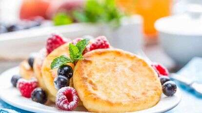 לביבות מתוקות. | שאטרסטוק