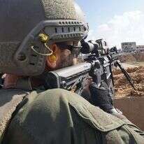 לוחם צה"ל בעזה. | דו"צ