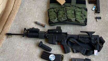 נשקים שהוברחו מירדן ואותרו בג'נין, ארכיון. | דו"צ