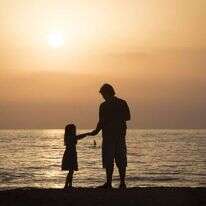 אב וביתו. | נתי שוחט, פלאש 90