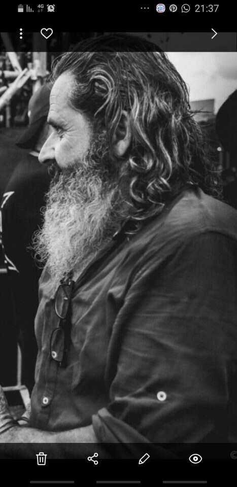 אשר חביב, רוקד. | באדיבות המצולם