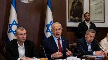 זקוק לזמן ולשקמה ברסלר. נתניהו בישיבת הממשלה, השבוע. | איי.אף.פי