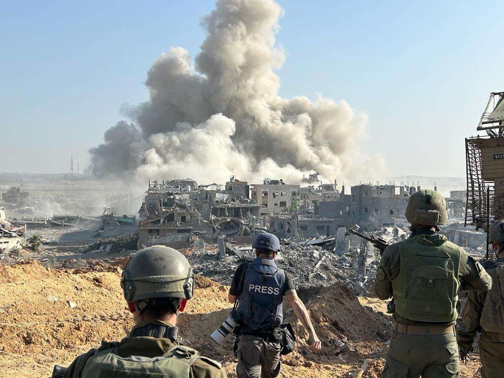 חיילי צה"ל בלב רצועת עזה. | חגי סגל